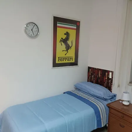 Alojamento de Acomodação e Pequeno-almoço Giovanna 199 *